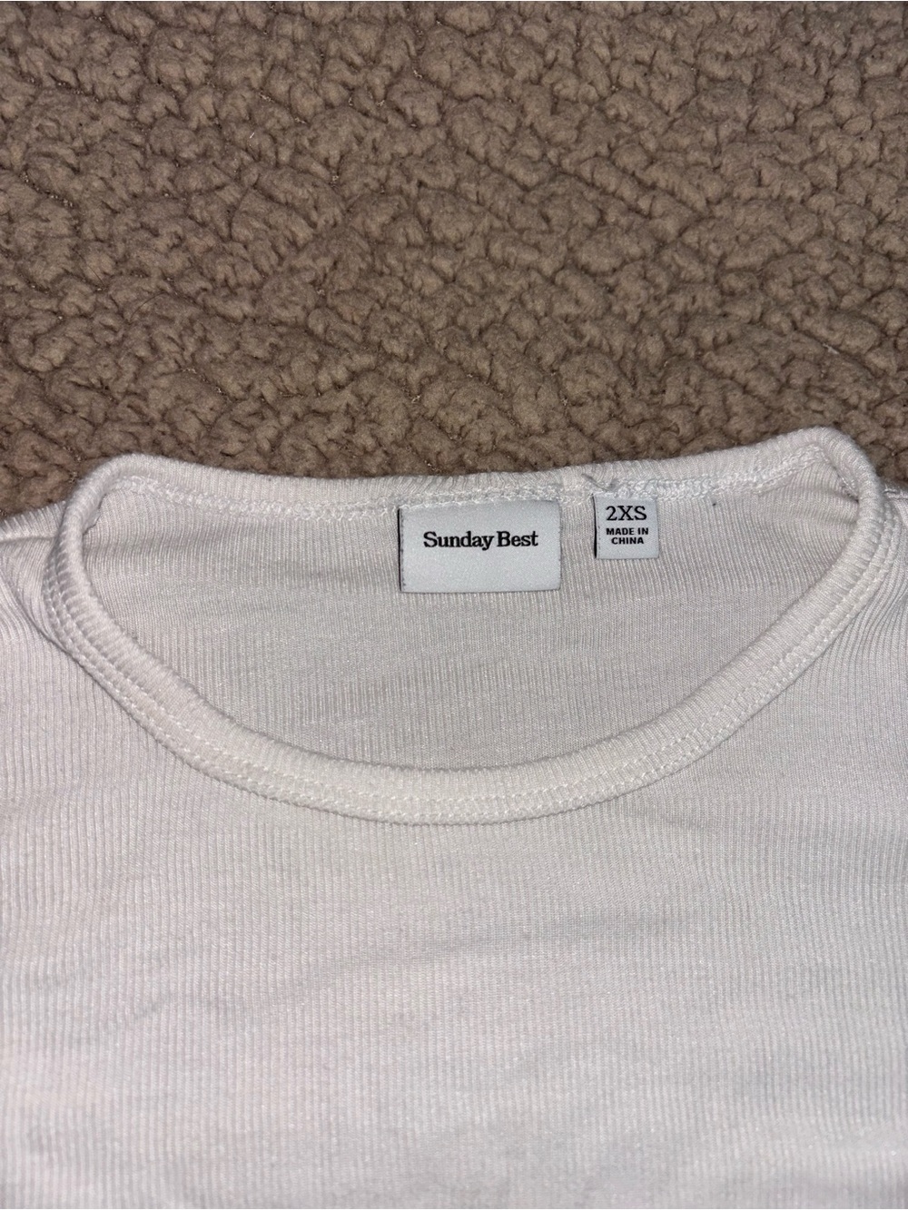Aritzia Sunday Best top - Picture 2 of 3